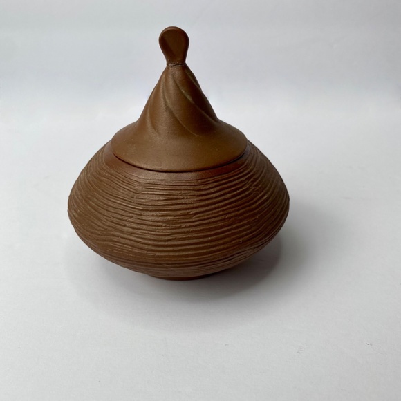 Vintage Pigeon Forge Pottery 3 Pc Set Pitcher with Creamer and Decor Signed - Picture 5 of 7